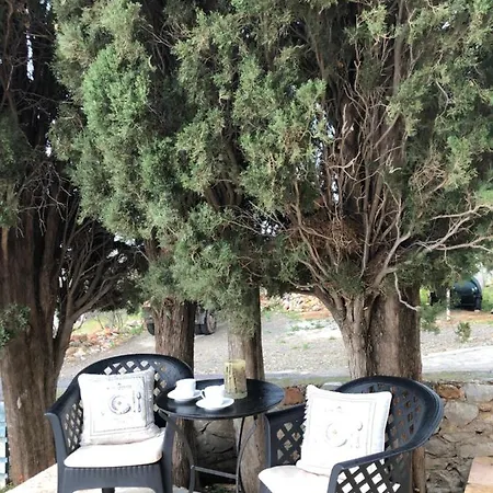 Διαμέρισμα Kamares Stone House 1 *