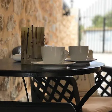 Kamares Stone House 1 * Γερολιμένας