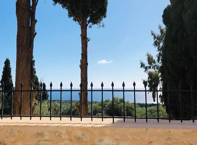 Kamares Stone House 1 *